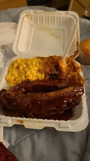 Yammi's Soul Food Carry-Out