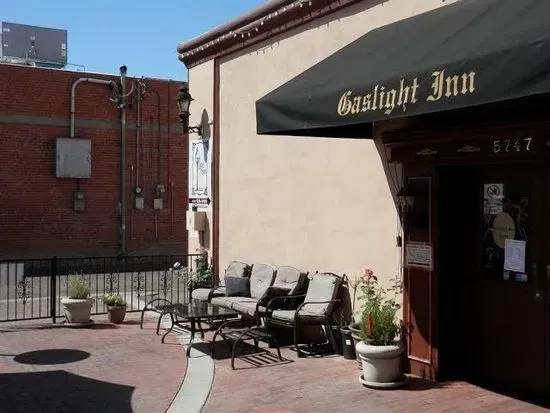 Gaslight Inn