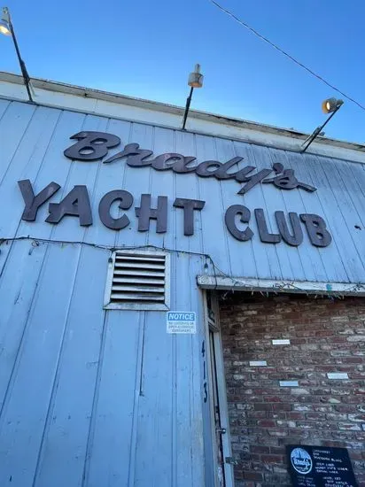 Brady's Yacht Club