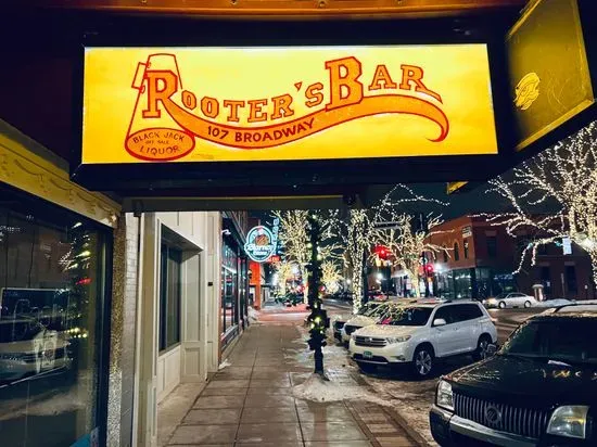 Rooters Bar