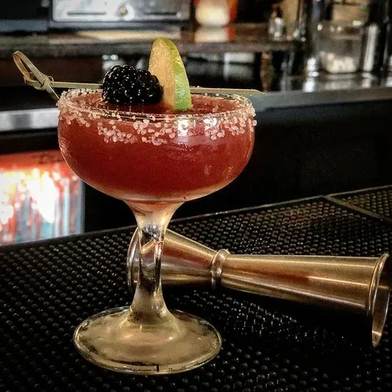 The Green Lantern San Antonio, TX Checkle