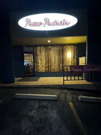 Pazzo Pastaria