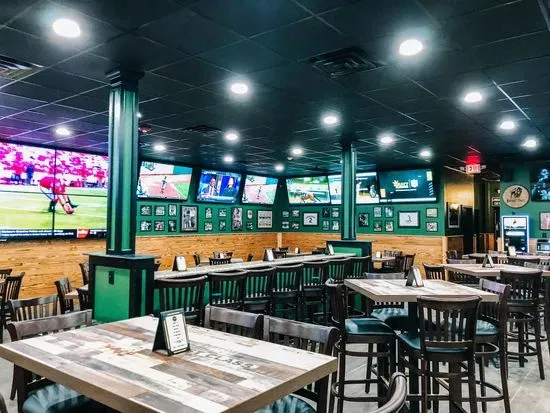 Lambeau's Sports Bar & Grill