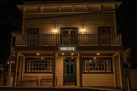 Smiley's Saloon, Hotel & Kitchen