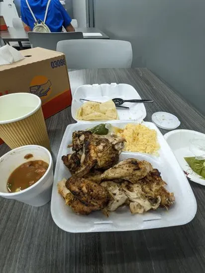 Argueta Pollos Asados/Grill Chicken