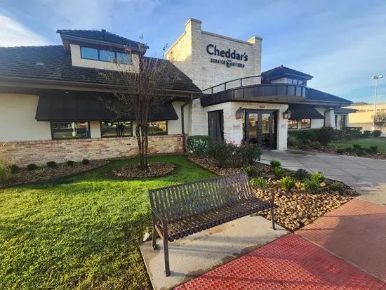 Cheddar's Scratch Kitchen