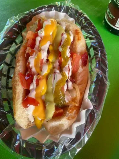 El Sabroso Hot Dogs Restaurant