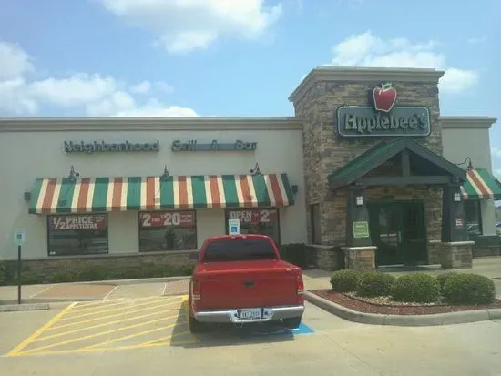 Applebee's Grill + Bar