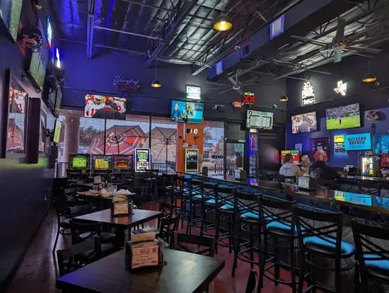 Koozies Sports Bar and Grill