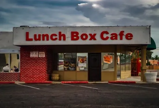 Lunch Box Cafe