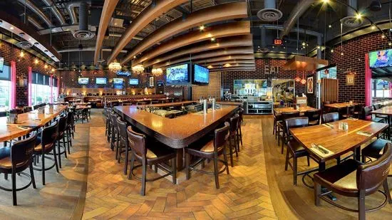 Browns Socialhouse Clearview