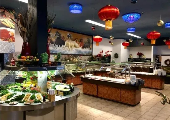 Maple Leaf Queen's Buffet