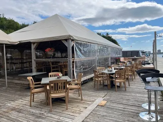 Rockcliffe Boathouse Restaurant & Marina