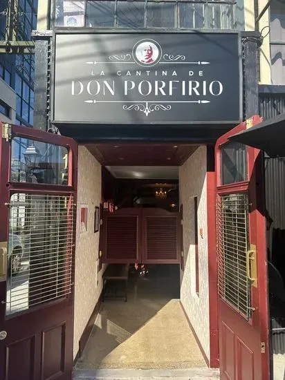 La Cantina de Don Porfirio