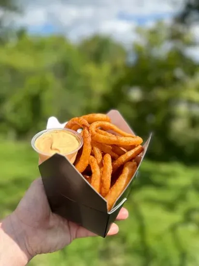 Golden Fries Food Truck