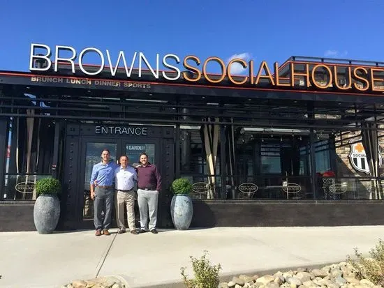 Browns Socialhouse Lethbridge South