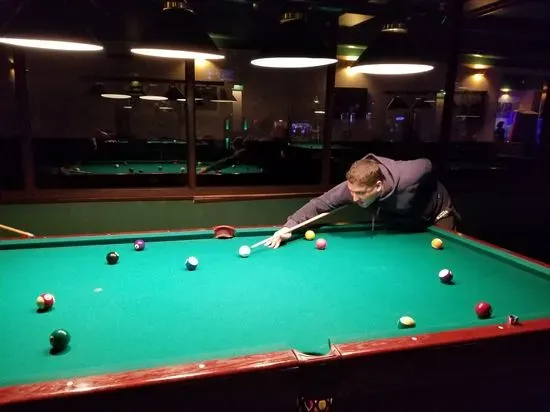 Eastside Billiards & Lounge