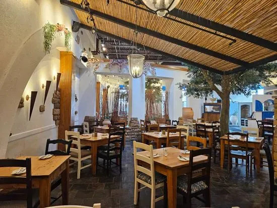 ela! Greek Taverna Restaurant