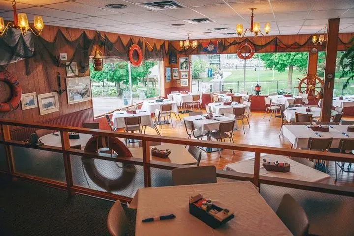 Lockview Restaurant - Updated November 2025