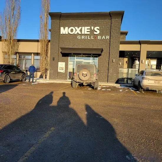 Moxies St. Albert Trail Restaurant