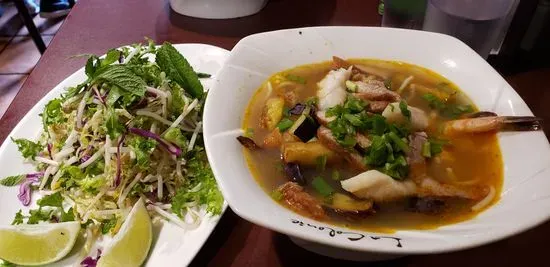 Bun Viet Beaubien