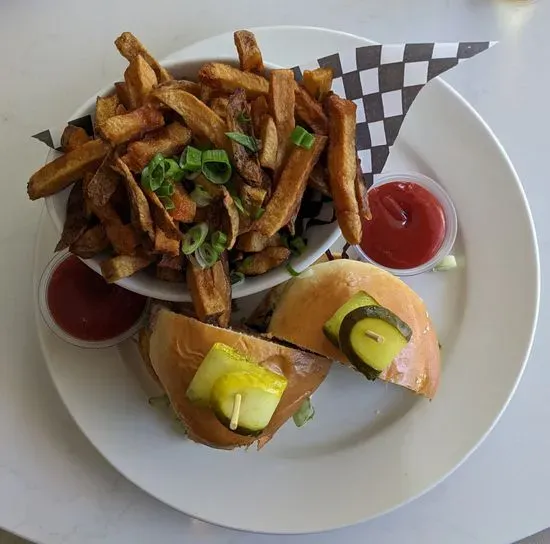 Top Notch Burgers Nanaimo, BC Checkle