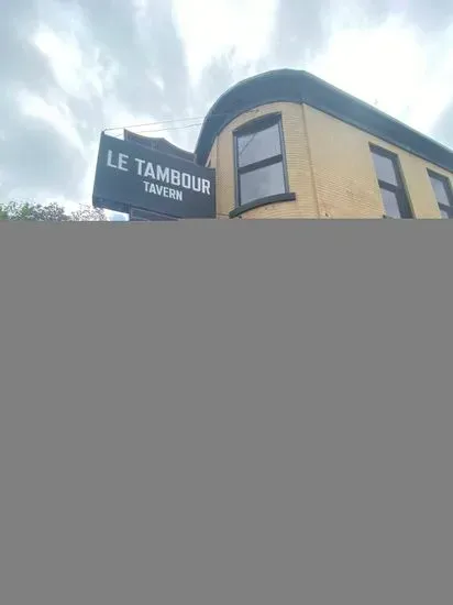 Le Tambour Tavern