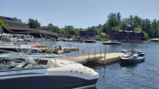 Legends Muskoka Cafe