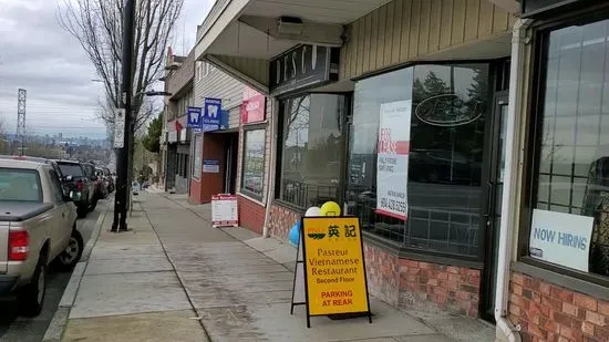 Phở Pasteur Restaurant