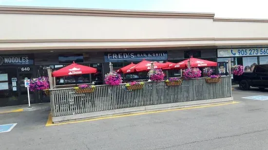 Fred's Bar and Grill