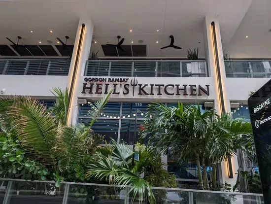 GORDON RAMSAY HELL'S KITCHEN