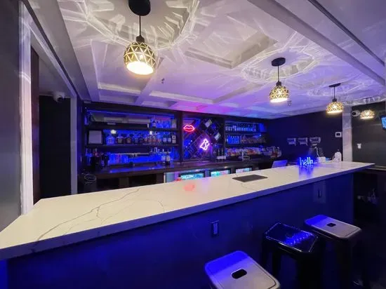 SU KARAOKE BAR