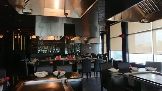 Hibachi Teppanyaki & Bar Oakville