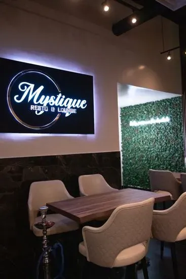 Mystique - Resto & Lounge