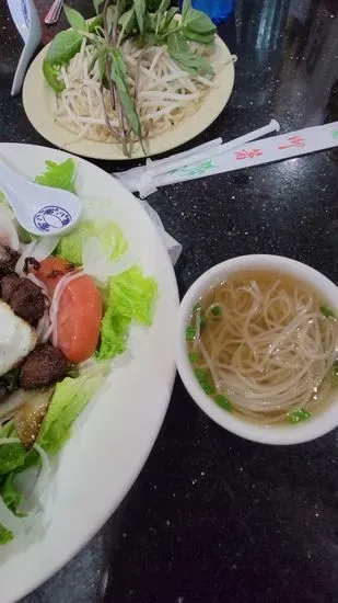 Phở Vân Restaurant