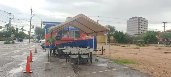 Empanadas El Dominicano