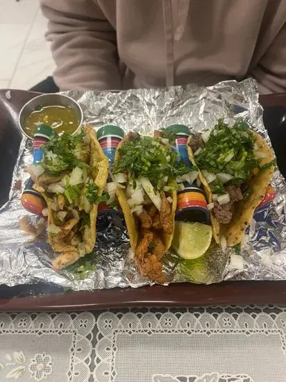 J-G taqueria el milagro