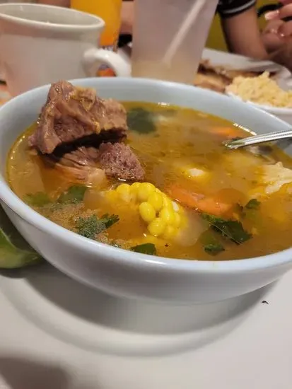 El salvadoreño restaurant