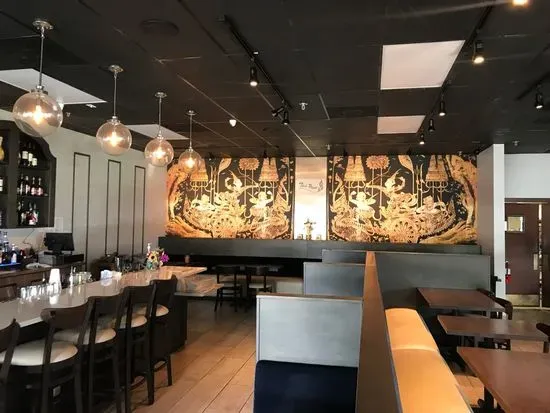 Thai Place Restaurant and Full Bar