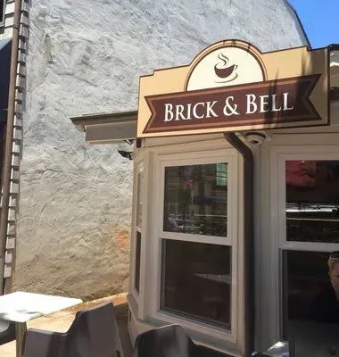 Brick & Bell Cafe - La Jolla Shores