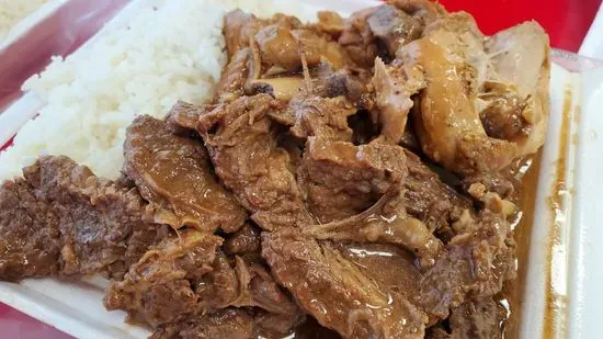 Nanay Gloria's Filipino Restaurant