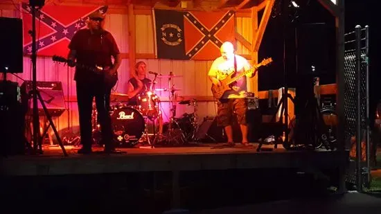 Halligans Ale House II