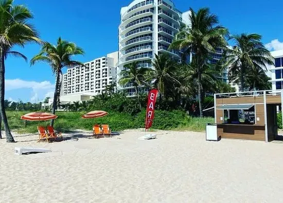 Sand Bar at B Ocean Resort