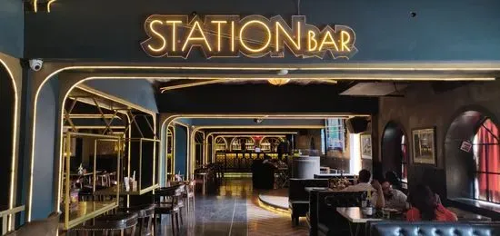 Station Bar