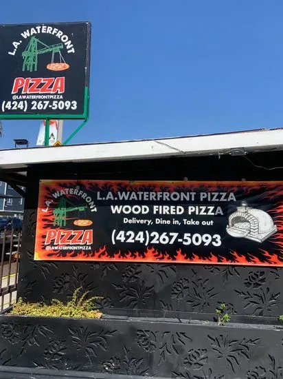 L.A. WATERFRONT PIZZA