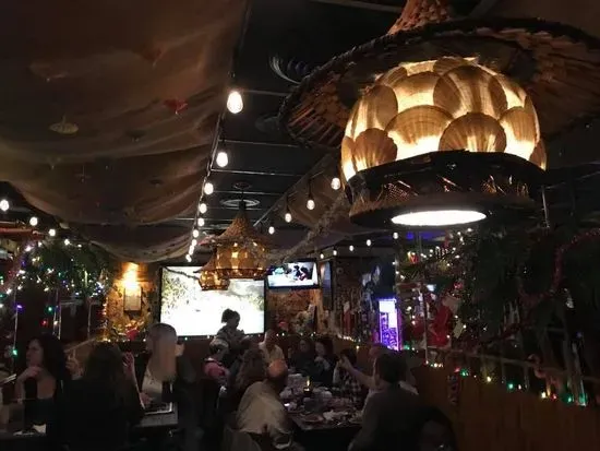 Lun Wah Restaurant & Tiki Bar