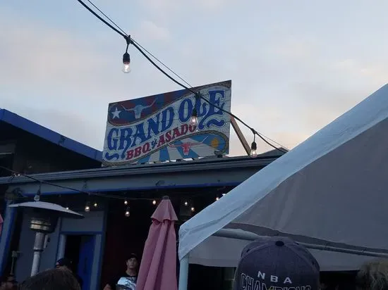 Grand Ole BBQ Y Asado