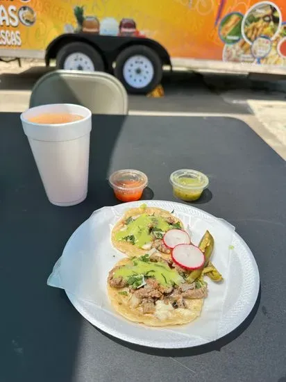 Los Tacos Hermanos