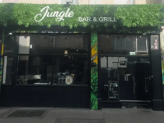 Jungle bar and grill