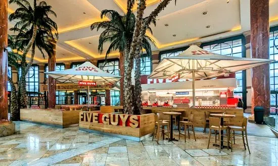 Five Guys Trafford Centre